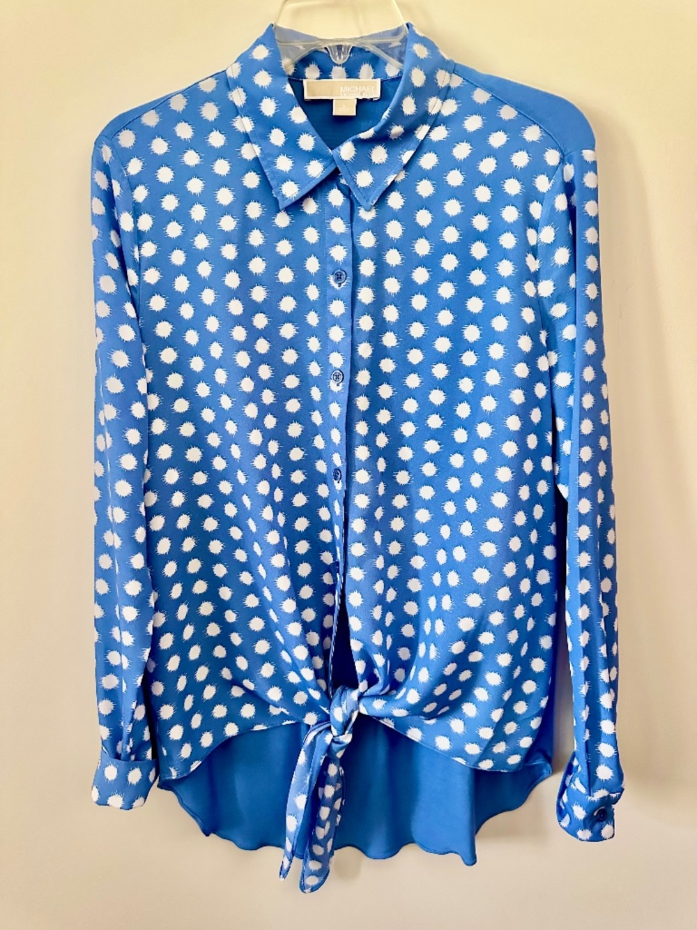 Michael Kors Polka Dot Blouse Size Large Blue White Tie Front Top Lightweight